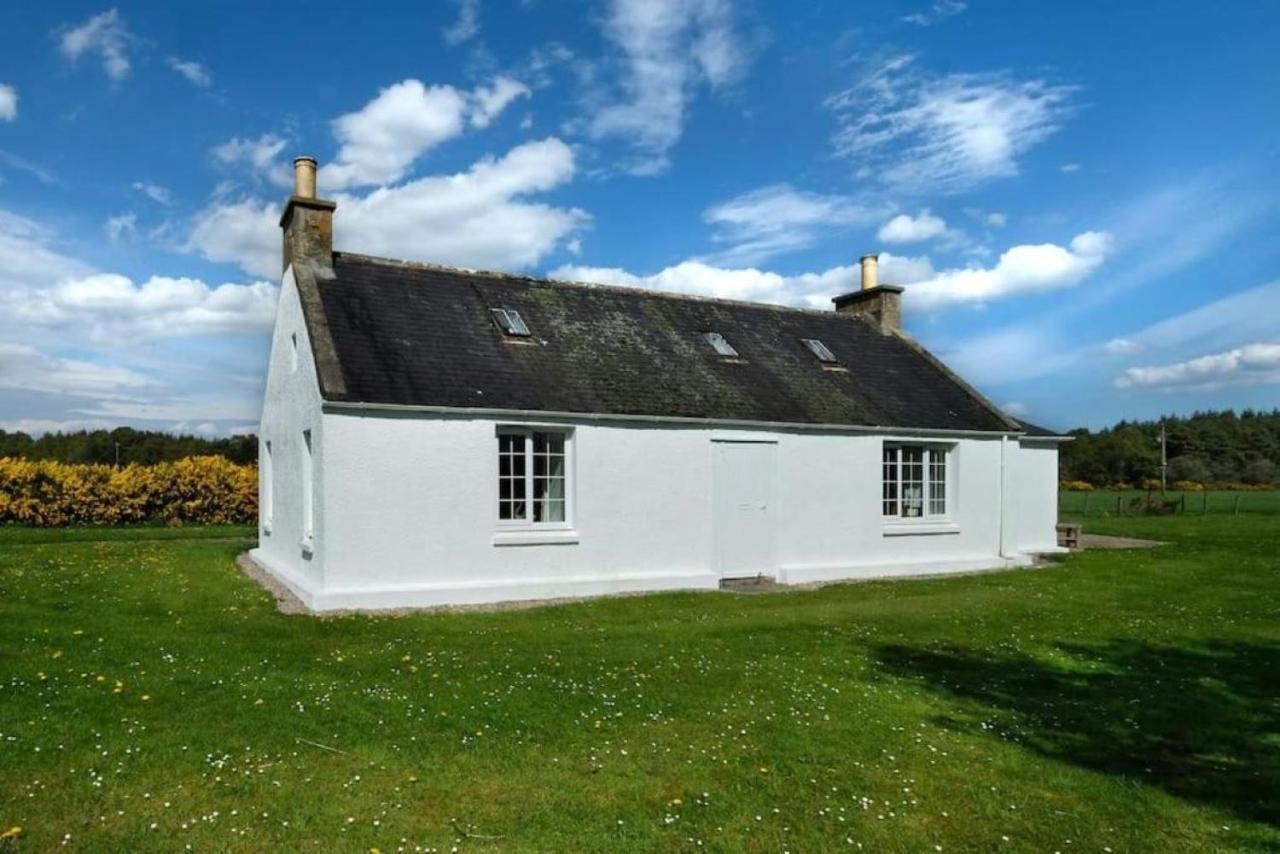 Lower Bruntlands Fochabers Bagian luar foto